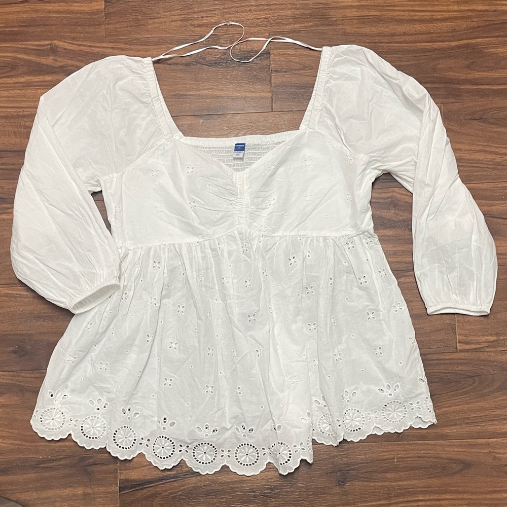 Maternity Old Navy White Eyelet Blouse